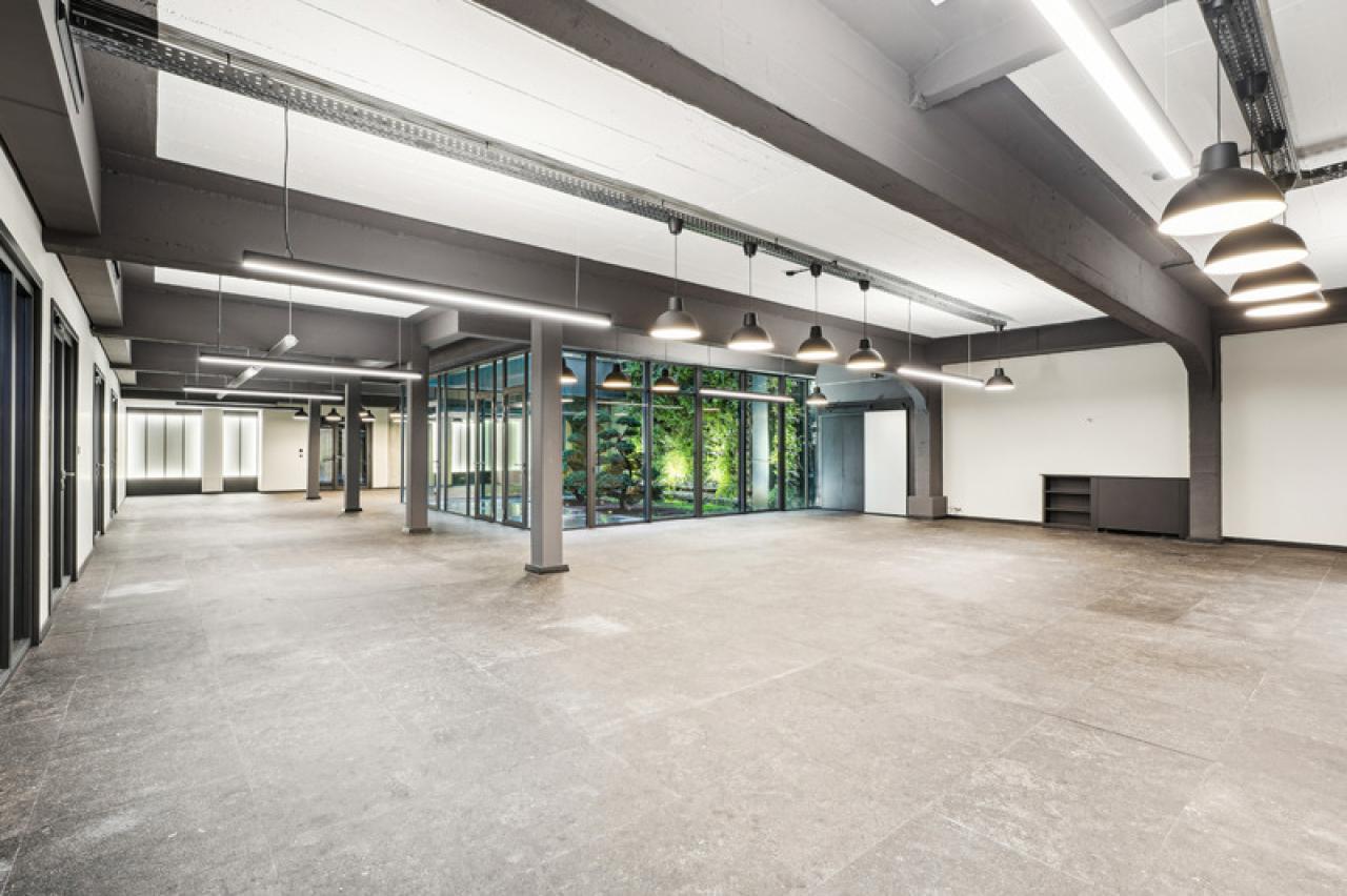 Bureau Paris 2262m² Location bureau Paris OLBUR2101137 6
